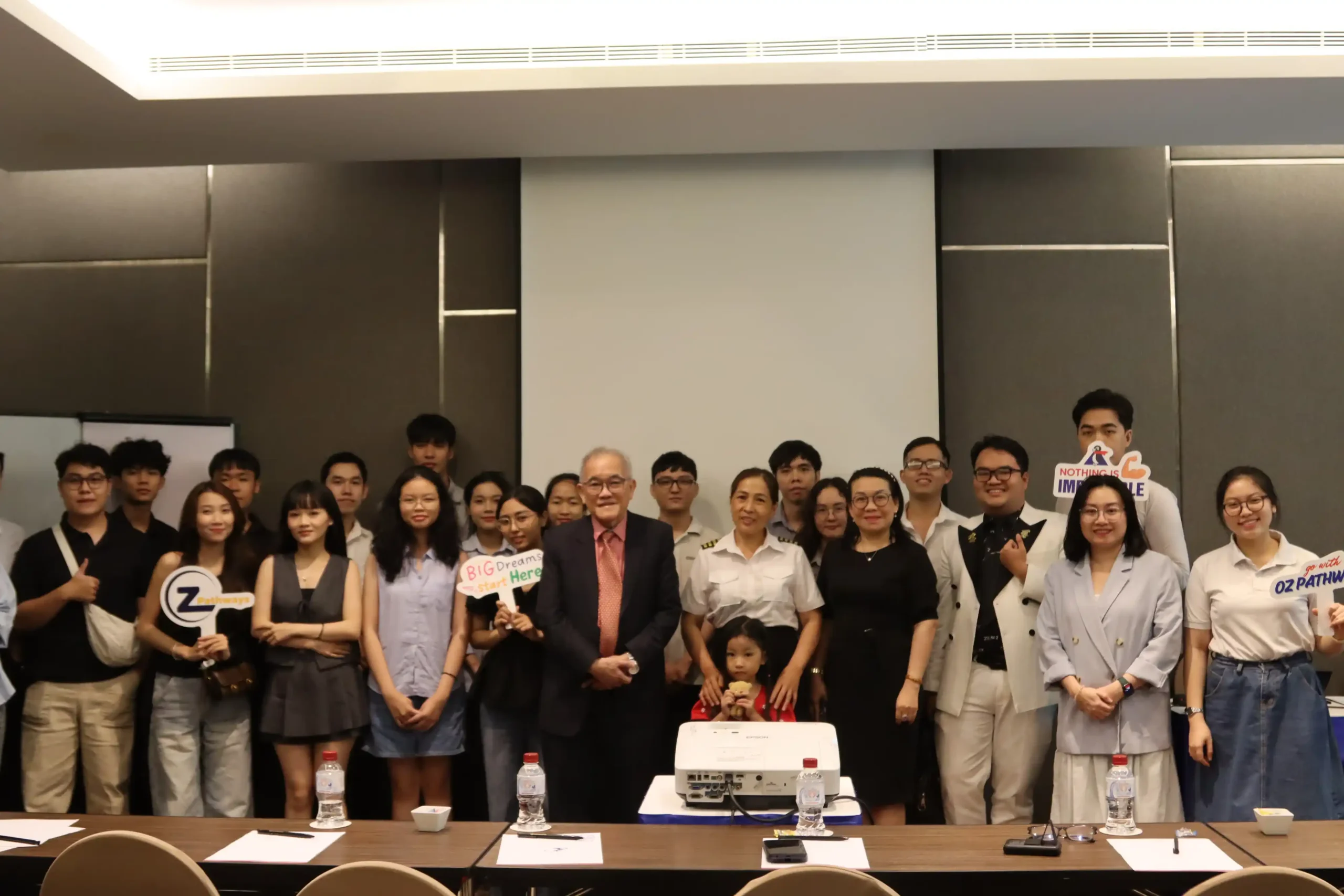 Hội thảo du học Singapore và giao lưu cùng Hiệu trưởng Học viện MDIS 3